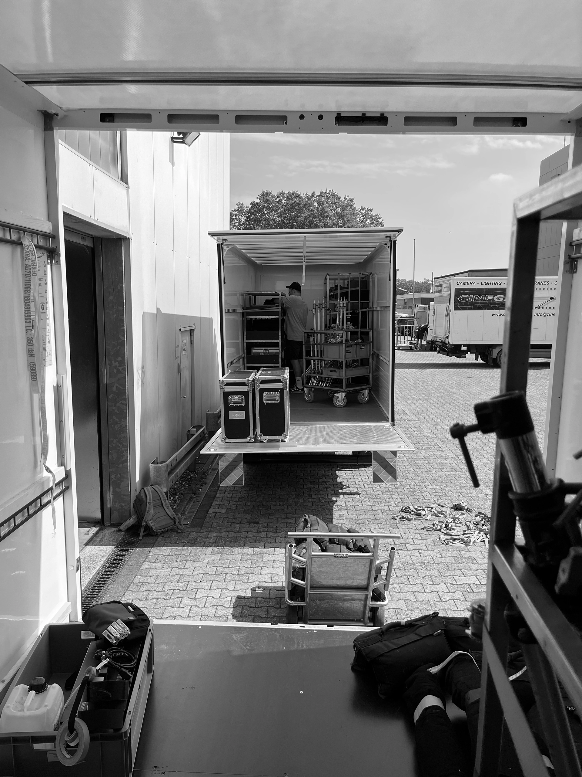 lichtbude-arbeit-am-set (9)